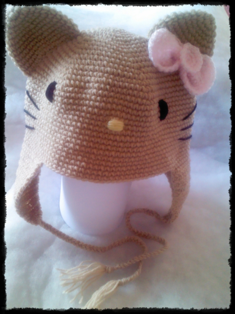 หมวกคิตตี้น้ำตาลมีเปีย