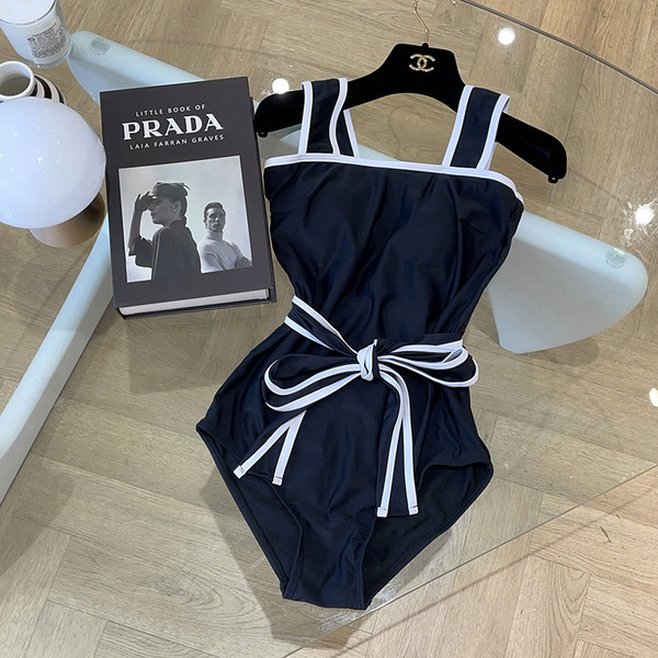 ชุดว่ายน้ำผู้หญิง ชุดว่ายน้ำน่ารัก Bikini ชุดไปทะเล