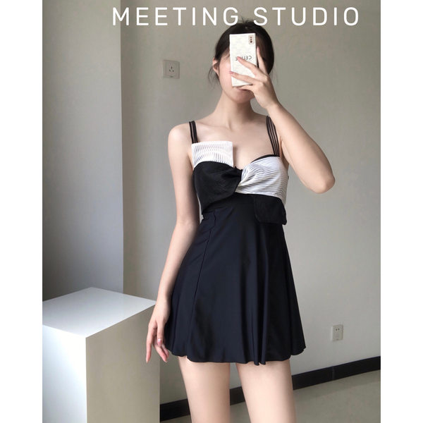 ชุดว่ายน้ำผู้หญิง ชุดว่ายน้ำน่ารัก Bikini ชุดไปทะเล