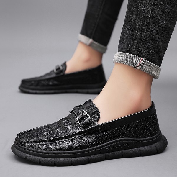 รองเท้าหนังผู้ชาย มีไซส์39-44 รองเท้าโลฟเฟอร์ชาย Slip-On Shoes