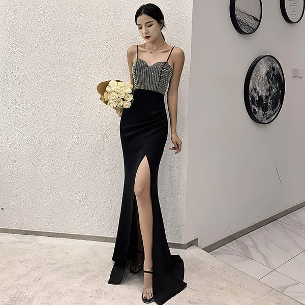 ชุดราตรี ชุดราตรีสวยหรู แบบ ทันสมัย Evening dress