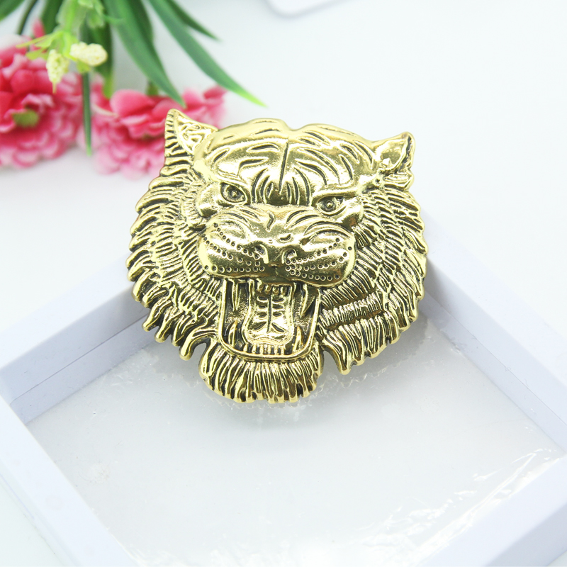 เข็มกลัด เข็มกลัดสวยๆ เข็มกลัดติดเสื้อ Brooch