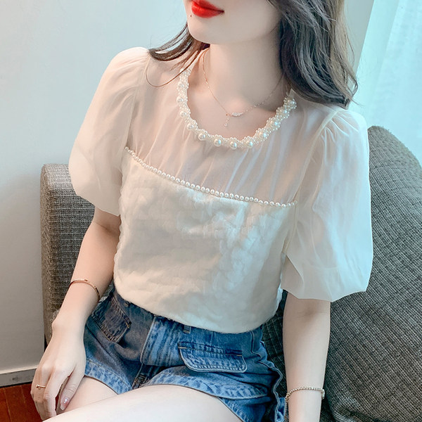 เสื้อลูกไม้ แขนสั้น