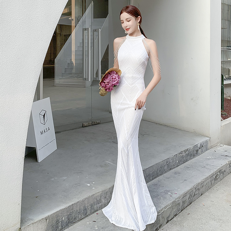 ชุดราตรี ชุดราตรีสวยหรู แบบ ทันสมัย Evening dress