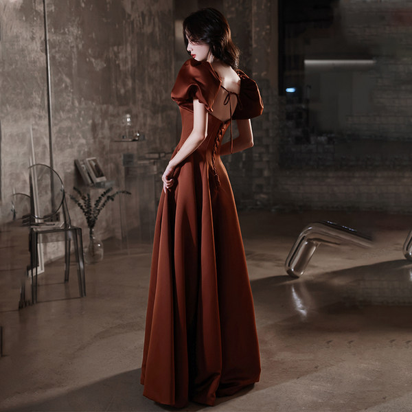 ชุดราตรี ชุดราตรีสวยหรู แบบ ทันสมัย Evening dress