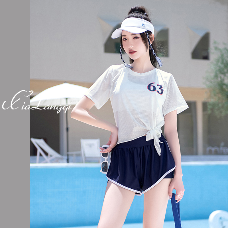 ชุดว่ายน้ำผู้หญิง ชุดว่ายน้ำน่ารัก Bikini ชุดไปทะเล