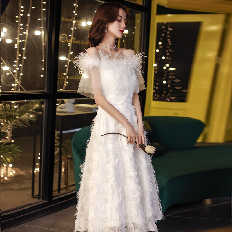 ชุดราตรี ชุดราตรีสวยหรู แบบ ทันสมัย Evening dress
