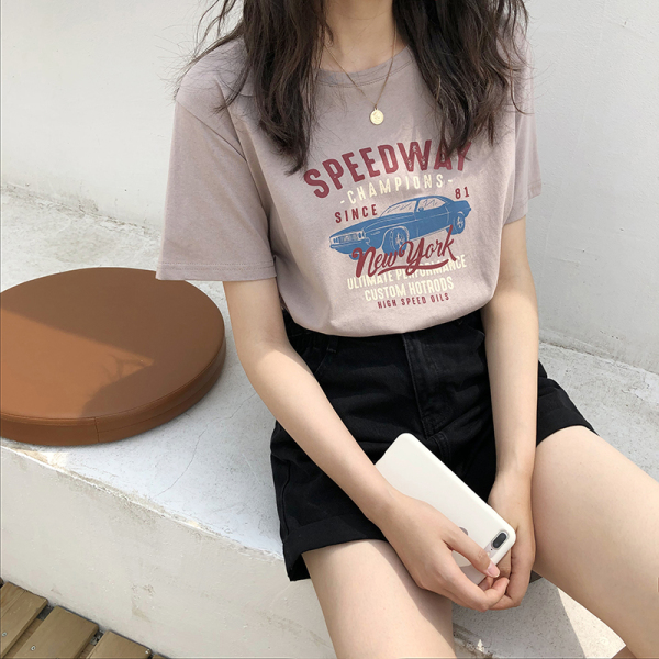 เสื้อผ้าแฟชั่นหลากหลายสไตล์ เสื้อผ้าแฟชั่นสไตล์เกาหลีน่ารักๆ ตามกระแสแฟชั่นอินเทรนด์
