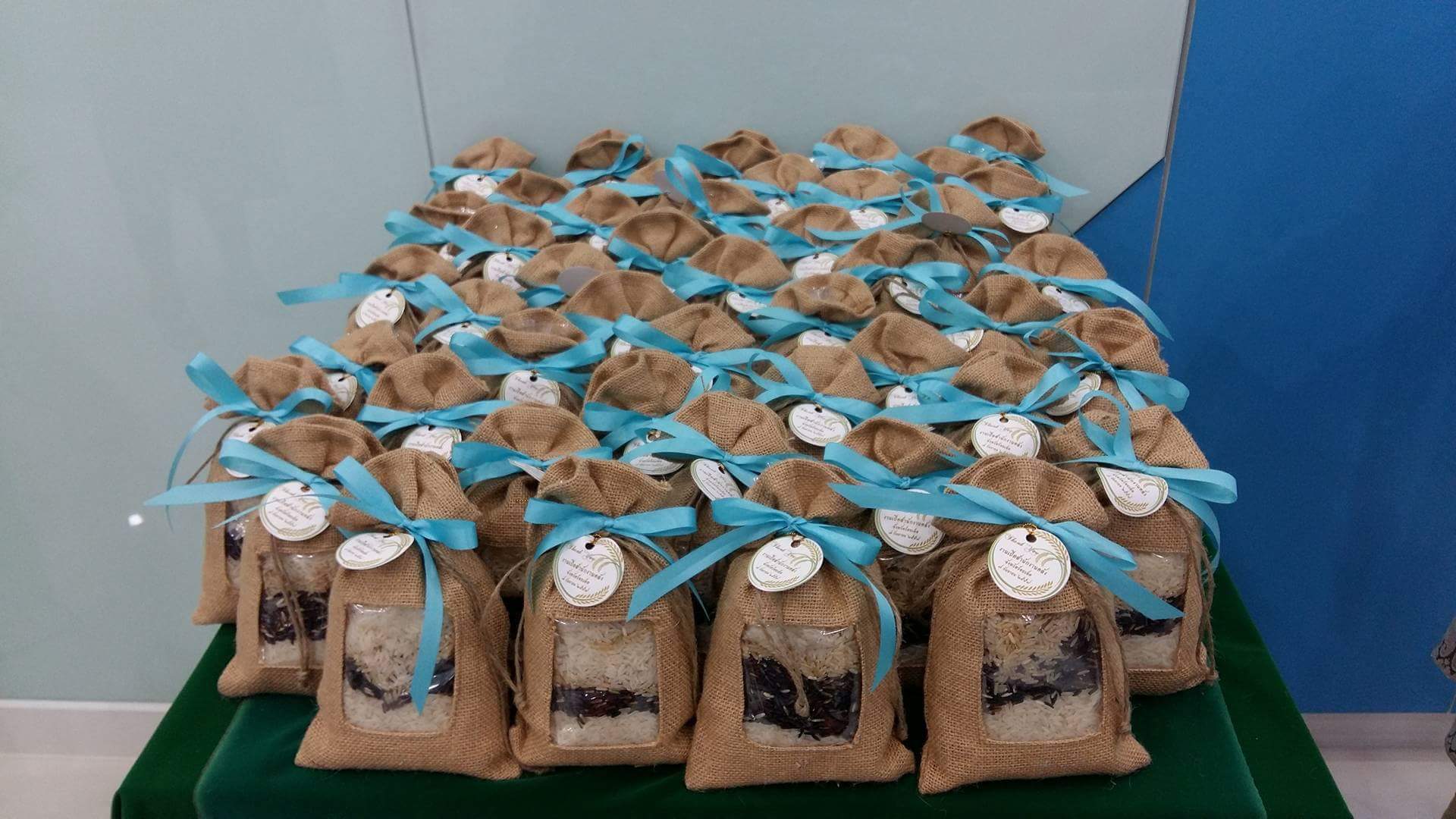 ชุดข้าวสาร 500 กรัม...งานเปิดตัวคลังสินค้า จ.ร้อยเอ็ด...