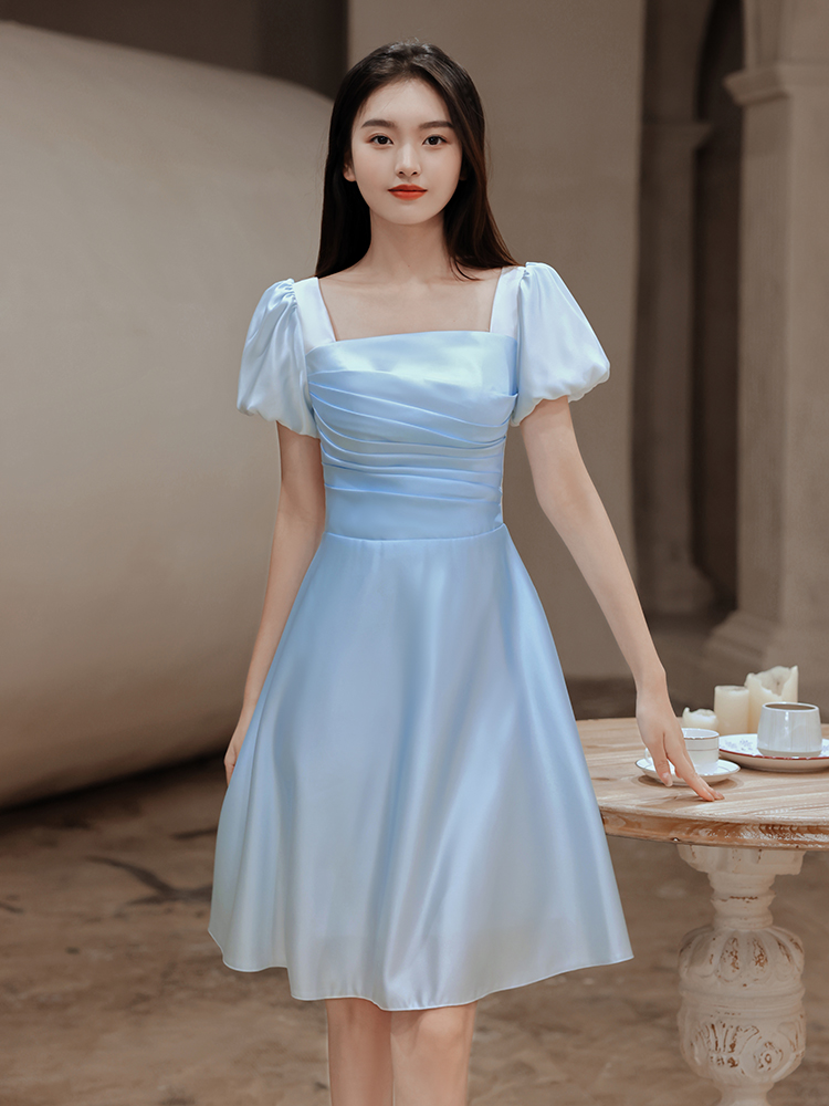 ชุดราตรี ชุดราตรีสวยหรู แบบ ทันสมัย Evening dress