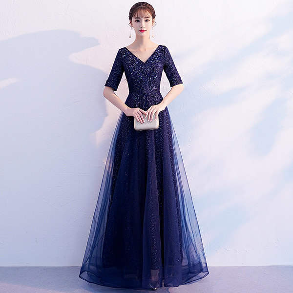 ชุดราตรี ชุดออกงาน ดีไซน์หรู แบรนด์ Angel