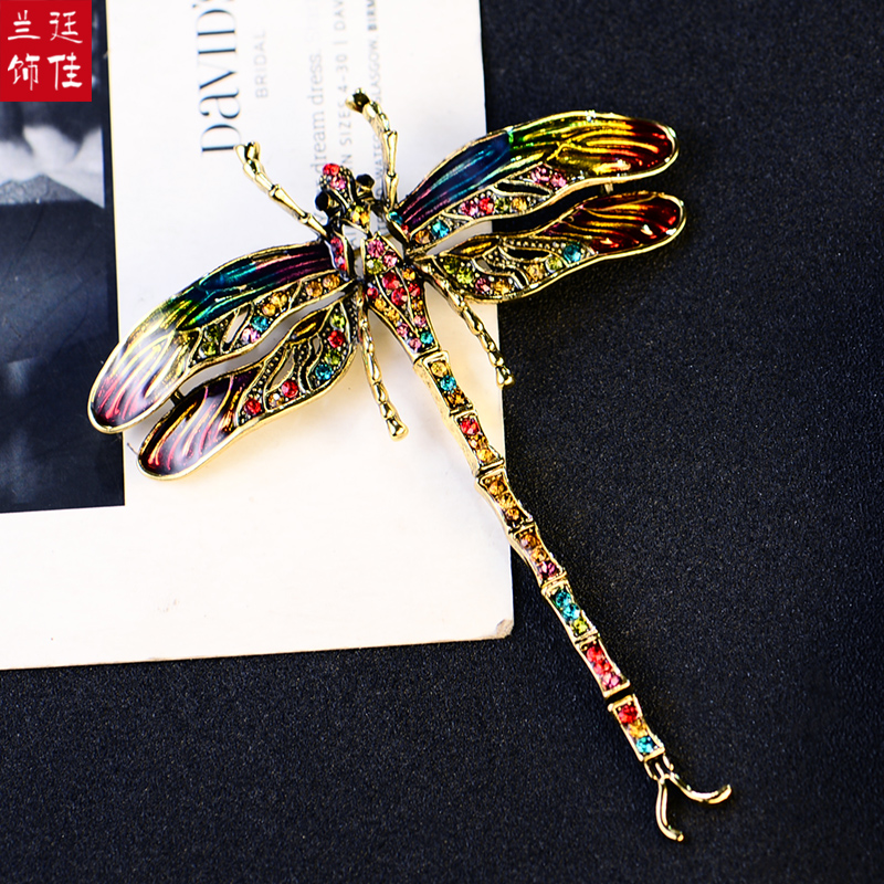 เข็มกลัด เข็มกลัดสวยๆ เข็มกลัดติดเสื้อ Brooch