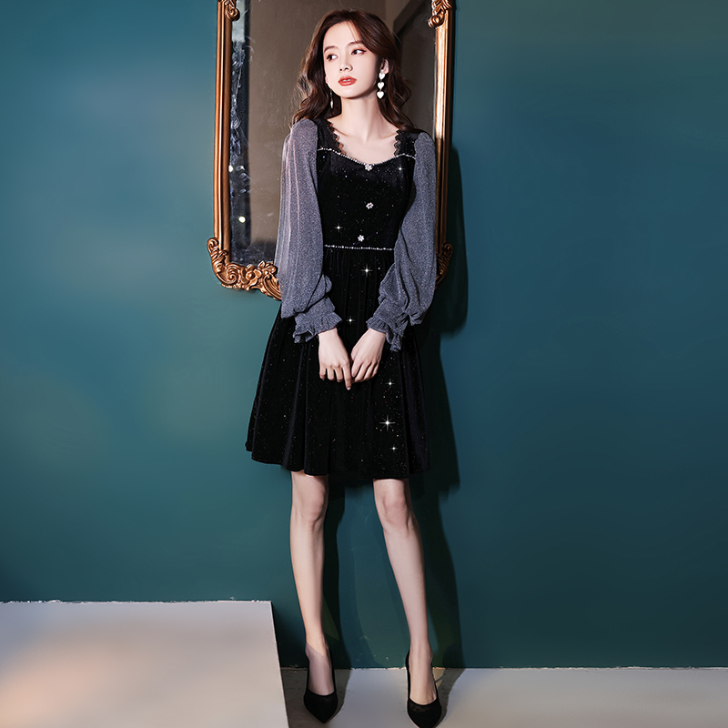 ชุดราตรี ชุดราตรีสวยหรู แบบ ทันสมัย Evening dress