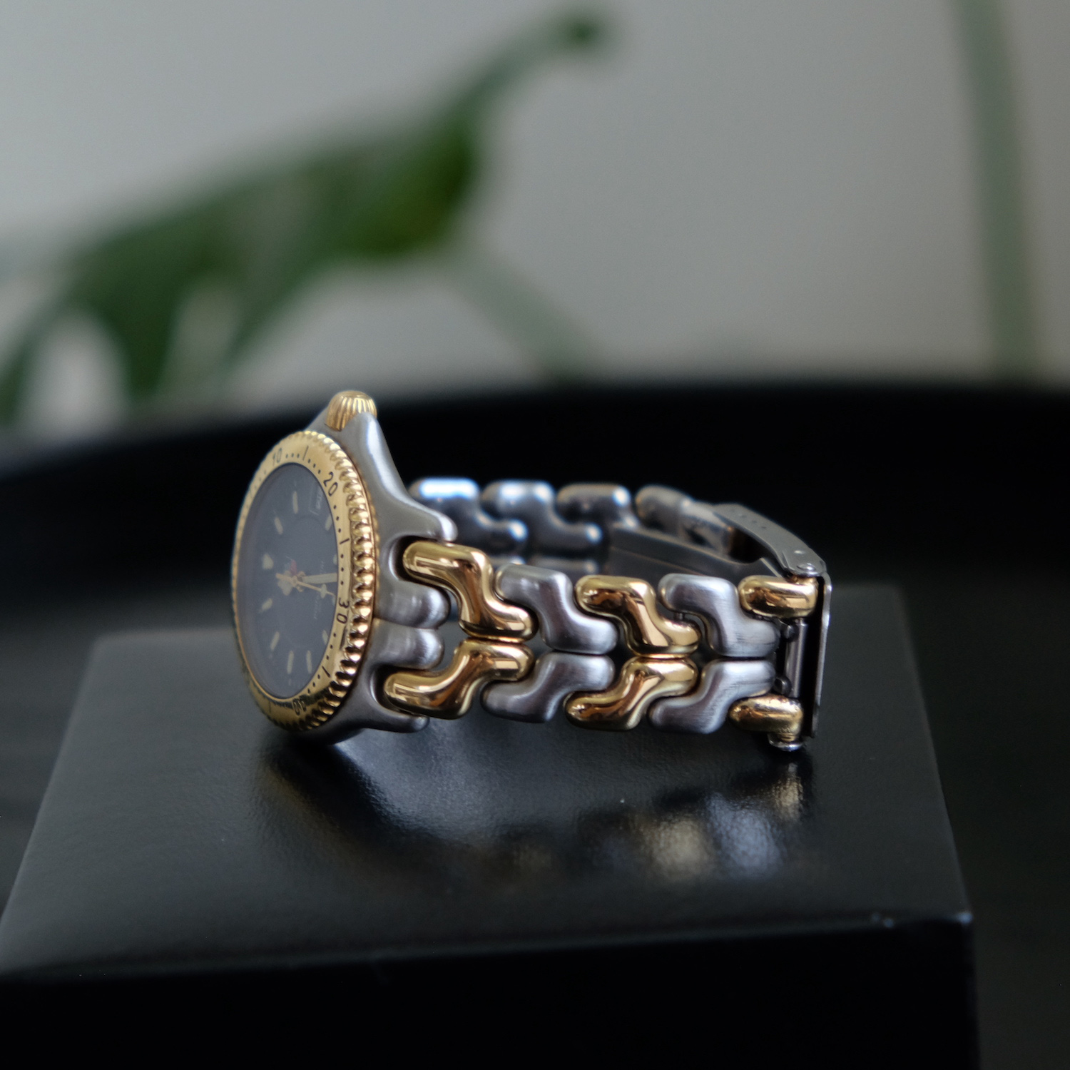 Tag Heuer Grey Dial / 2 Tone Sel Date Watch (32 MM.) ก้างปลา