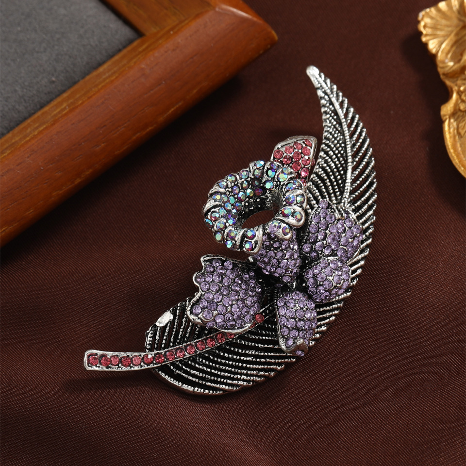 เข็มกลัด เข็มกลัดสวยๆ เข็มกลัดติดเสื้อ Brooch