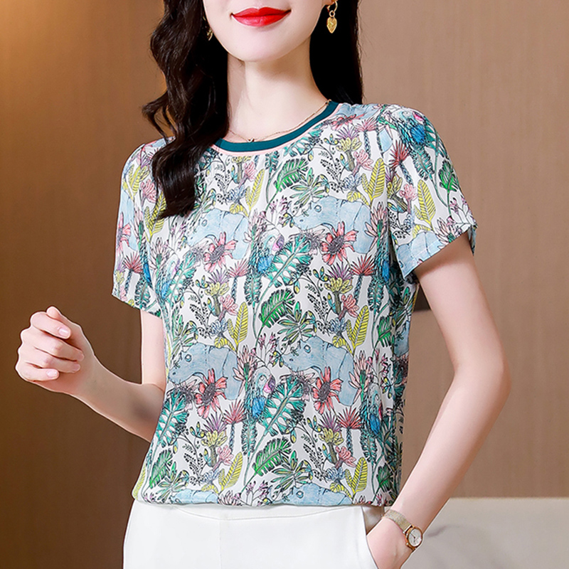 เสื้อชีฟอง เสื้อแฟชั่นสุภาพสตรีวัยผู้ใหญ่ มีไซต์ อก34นิ้ว-43นิ้ว