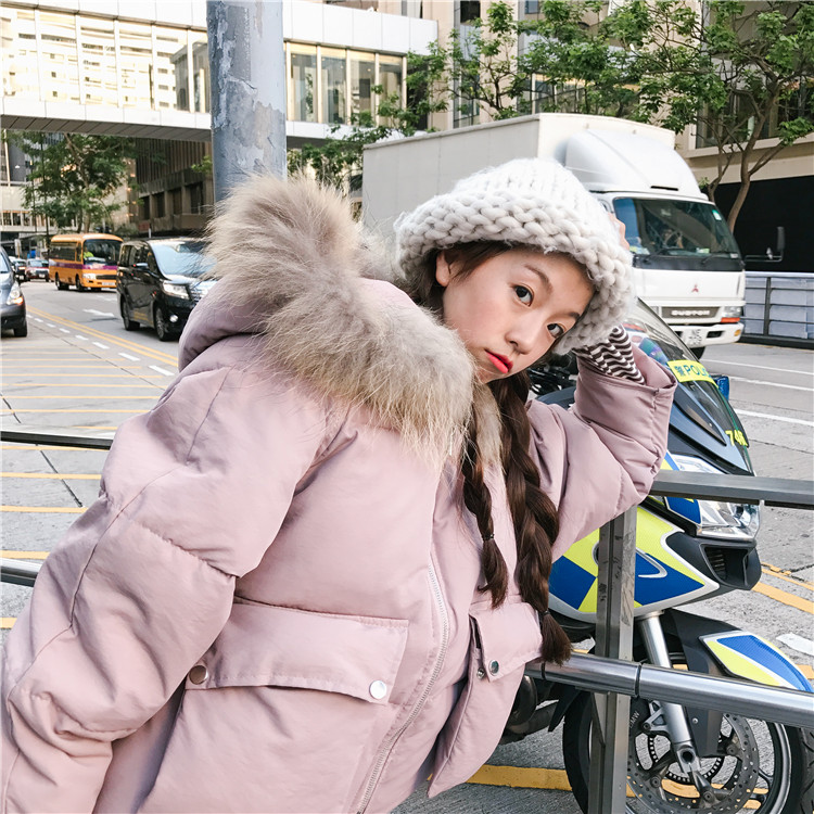 เสื้อกันหนาวฮู้ดดี้ แต่งเฟอร์ขนฟู สีชมพู ทั้งอุ่นทั้งน่ารัก แนะนำเลยจ้า