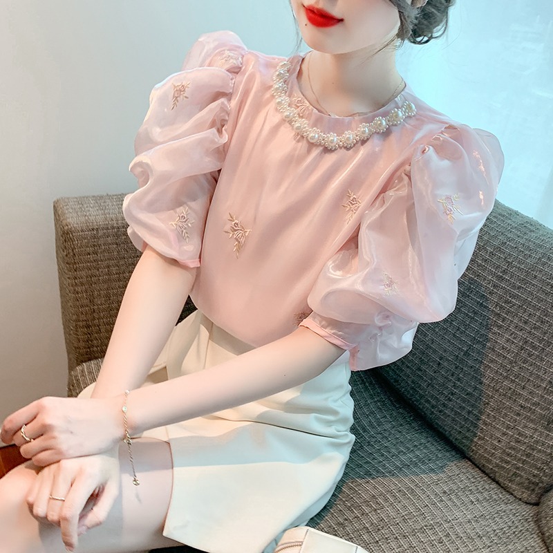 เสื้อเชิ้ตผู้หญิงใส่ทํางาน 390 บาทต่อชิ้น ฟรีค่าจัดส่ง
