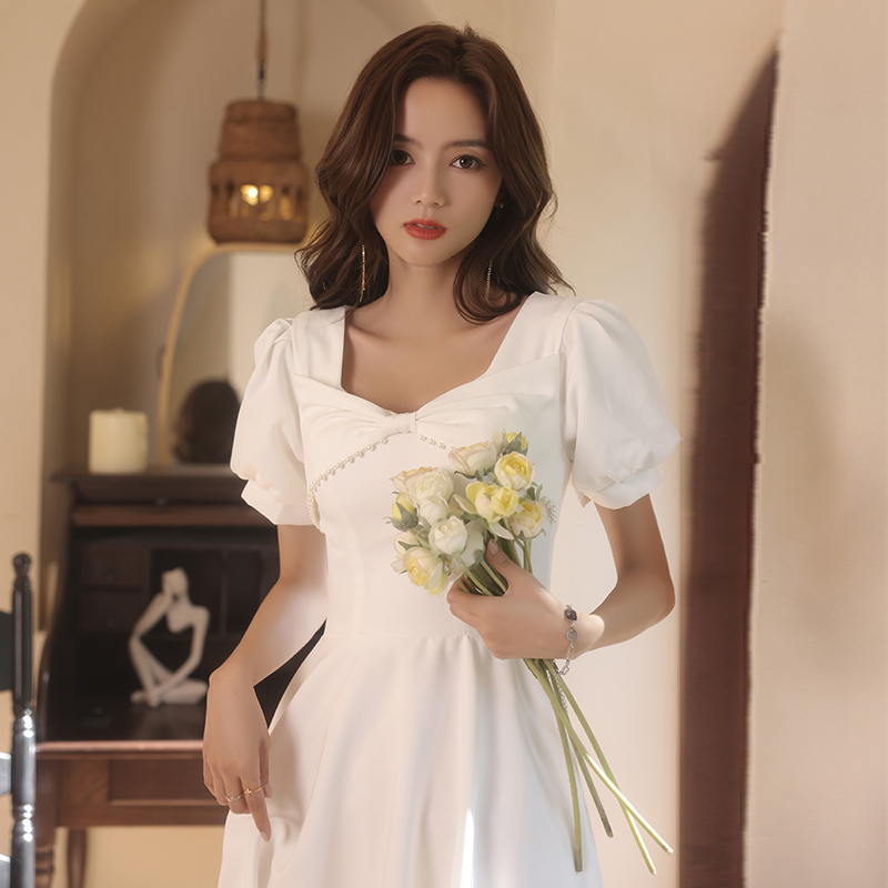 ชุดราตรี ชุดราตรีสวยหรู แบบ ทันสมัย Evening dress