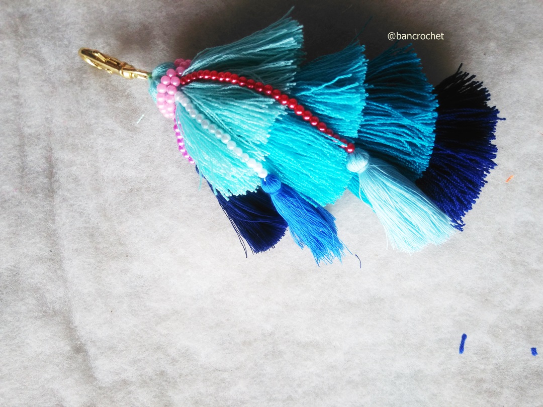 Bancrochet พวงกญแจพู่แขวนกระเป๋า Tassel keychains หลากสี 7 นิ้ว (inch)