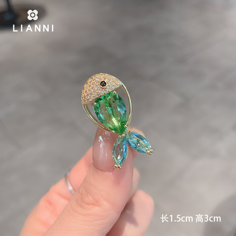 เข็มกลัด เข็มกลัดสวยๆ เข็มกลัดติดเสื้อ Brooch