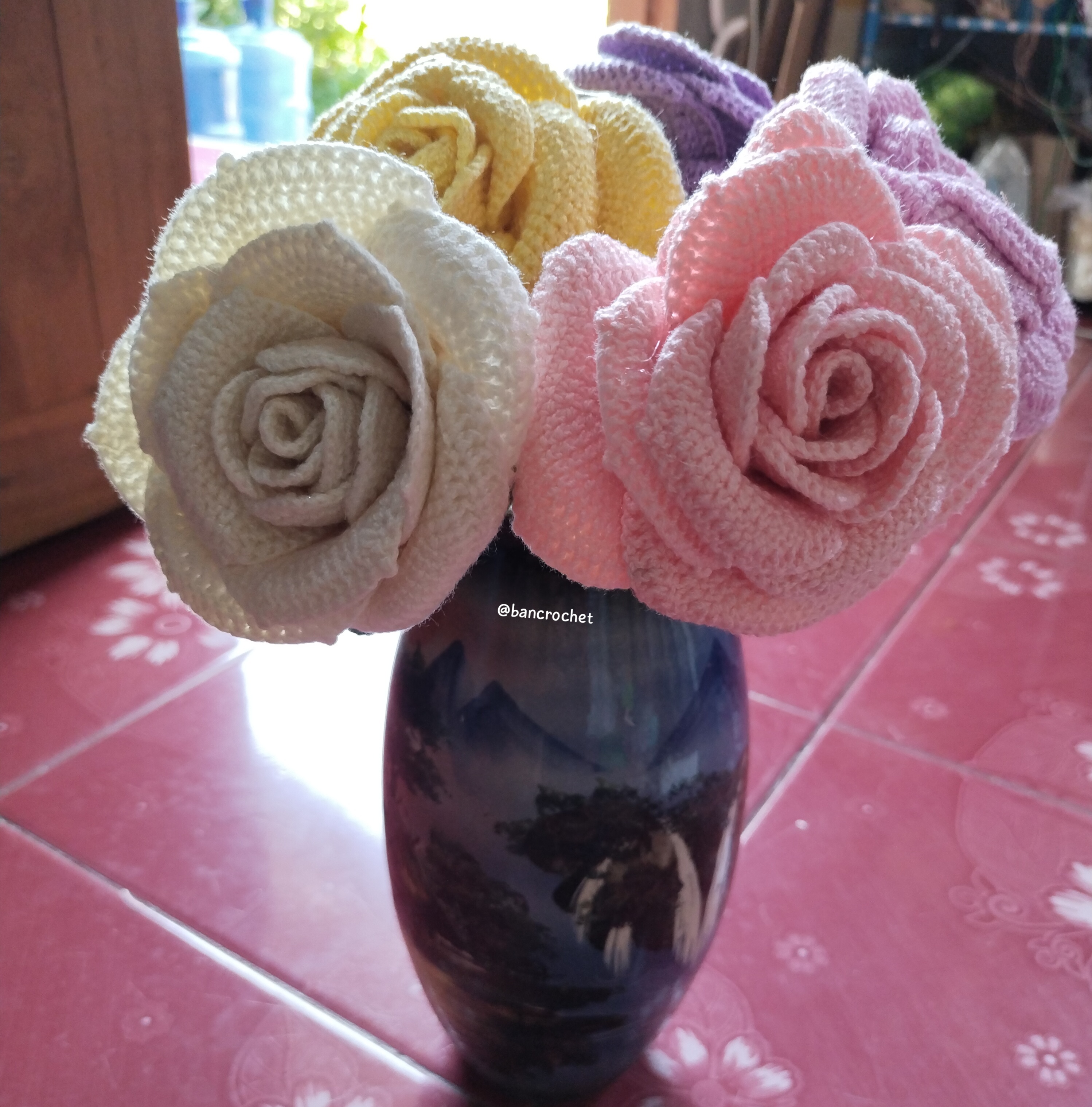 Bancrochet ดอกกุหลาบถักโครเชต์ crochet rose หลากสี 4-5 inch
