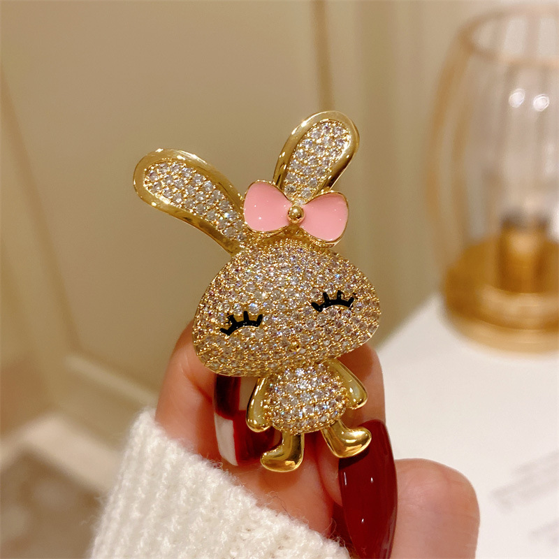 เข็มกลัด เข็มกลัดสวยๆ เข็มกลัดติดเสื้อ Brooch