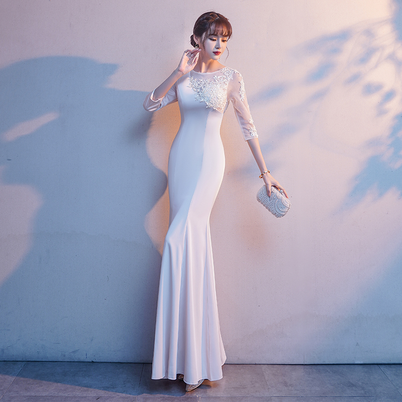ชุดราตรี ชุดราตรีสวยหรู แบบ ทันสมัย Evening dress