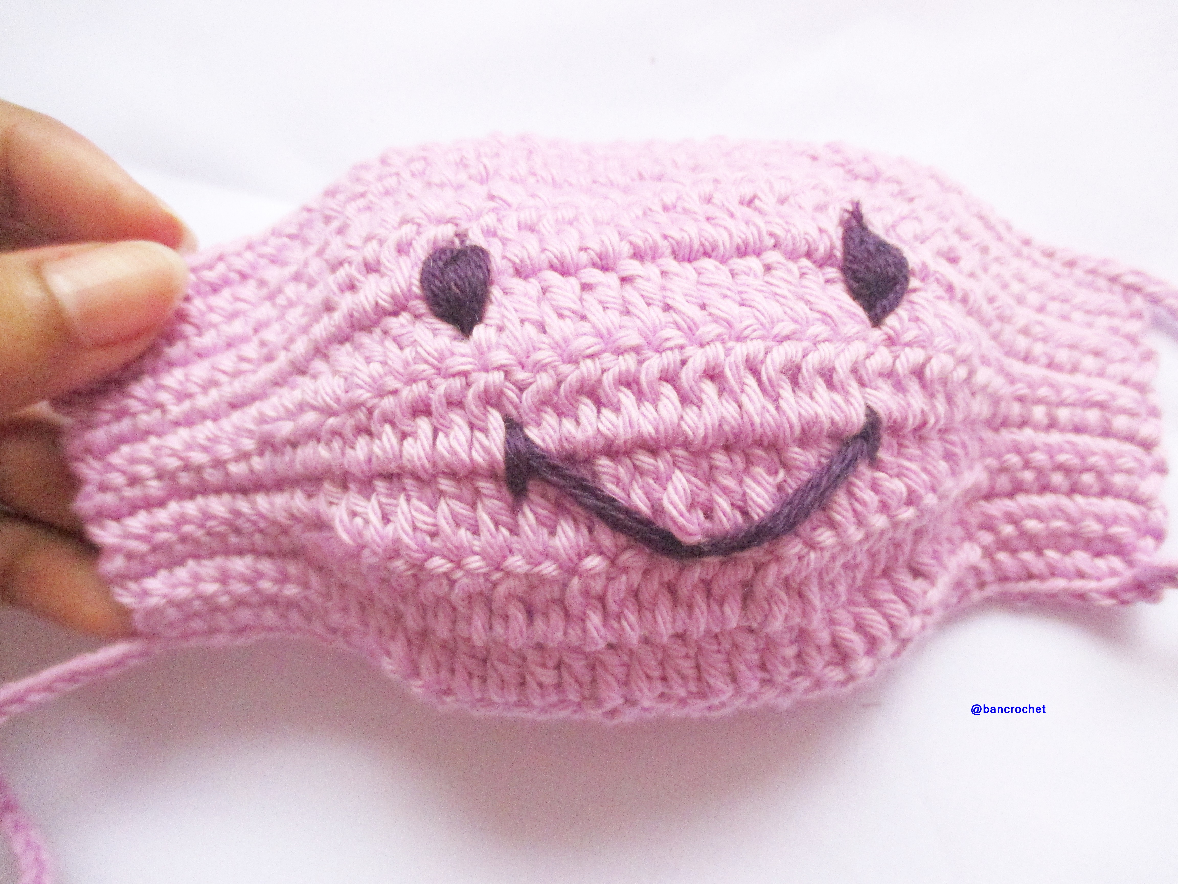 Bancrochet ผ้าปิดจมูกถักโครเชต์ ลายยิ้ม Crochet mask fashion หลากสี 4 นิ้ว