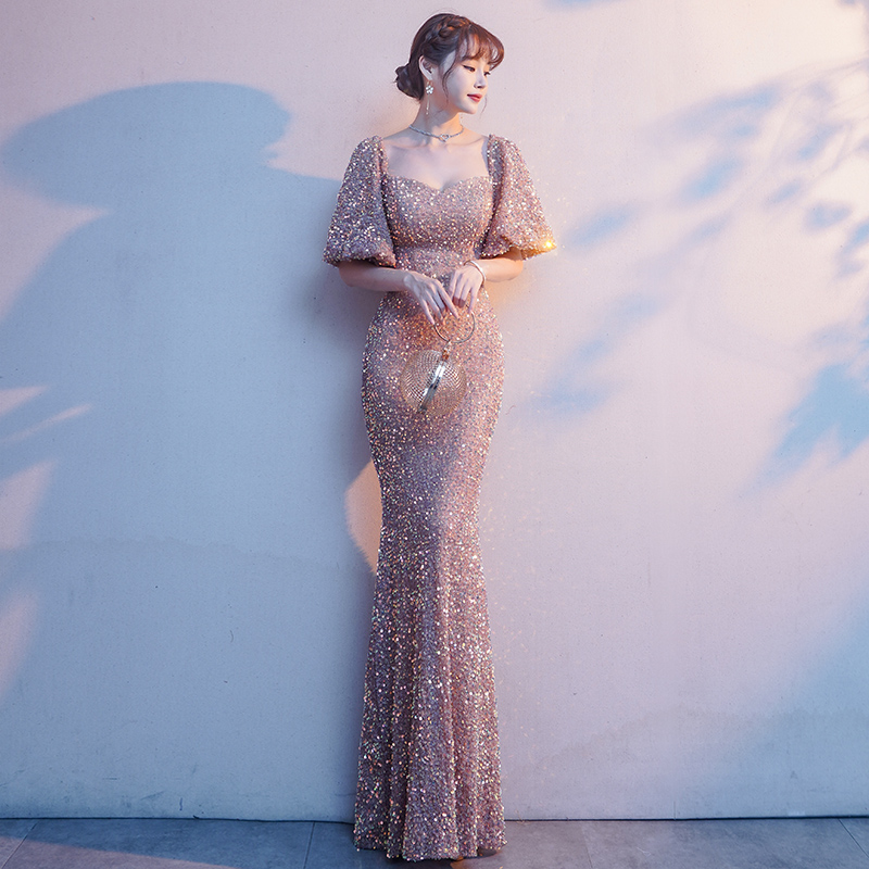 ชุดราตรี ชุดราตรีสวยหรู แบบ ทันสมัย Evening dress