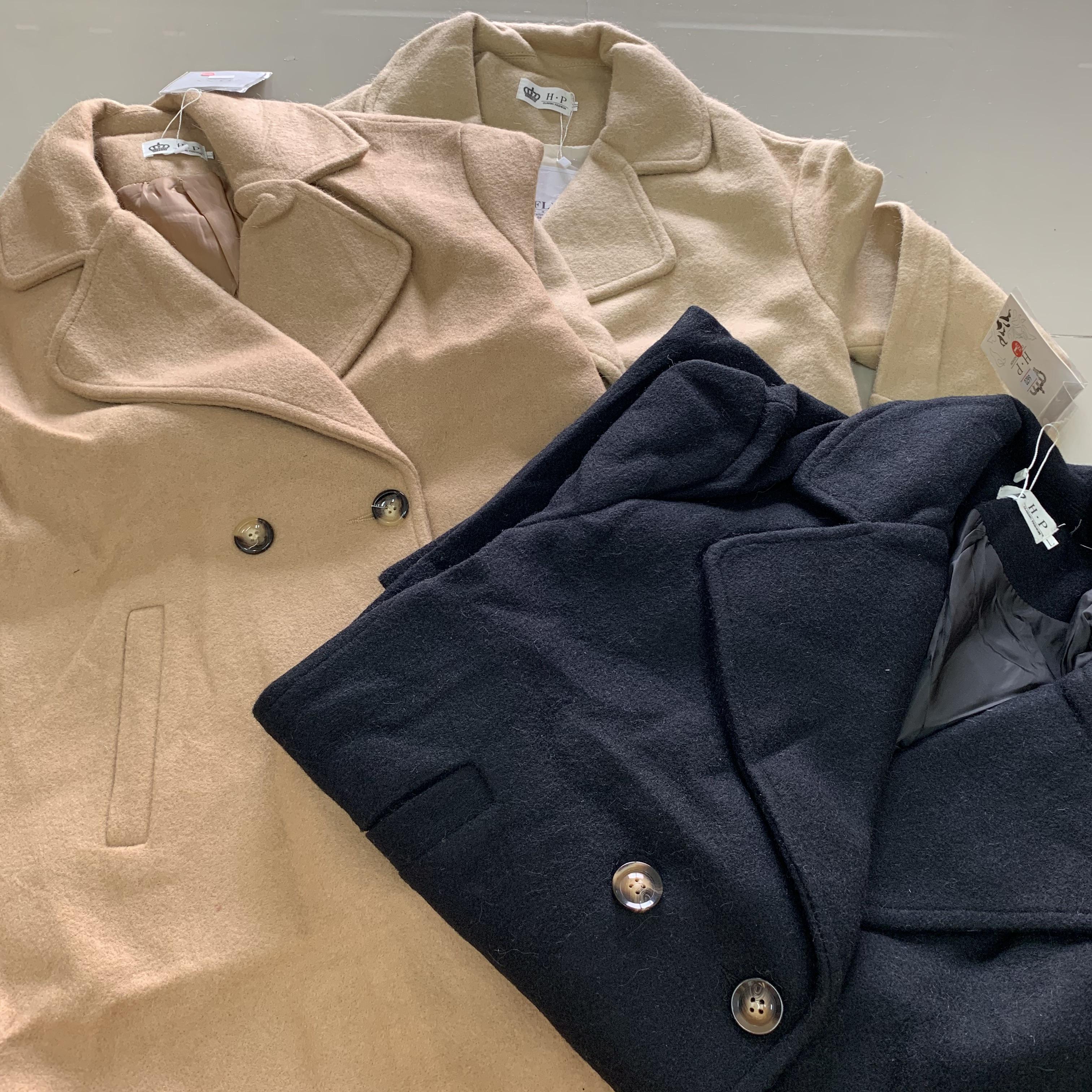 โอเวอร์โค้ท overcoat สไตล์ยุโรป แบบแขนเต่อ กำลังฮิต ใส่ง่ายเข้ากับทุกชุด กันหนาวได้ดี พร้อมส่ง