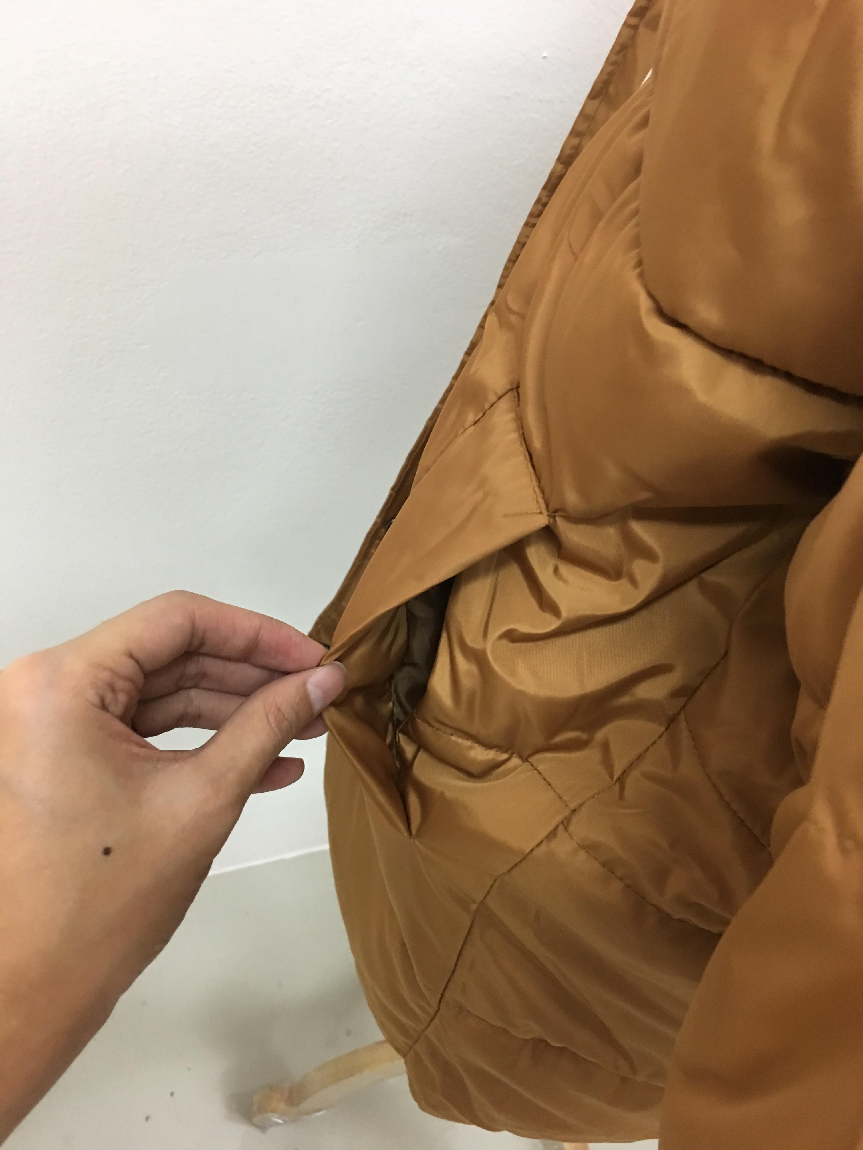 เสื้อกันหนาวฮู้ดดี้ แต่งเฟอร์หนาฟู งานเกรดดีเหมือนแบบ อุ่นมากกกก หิมะก็เอาอยู่ (ถอดขนได้)