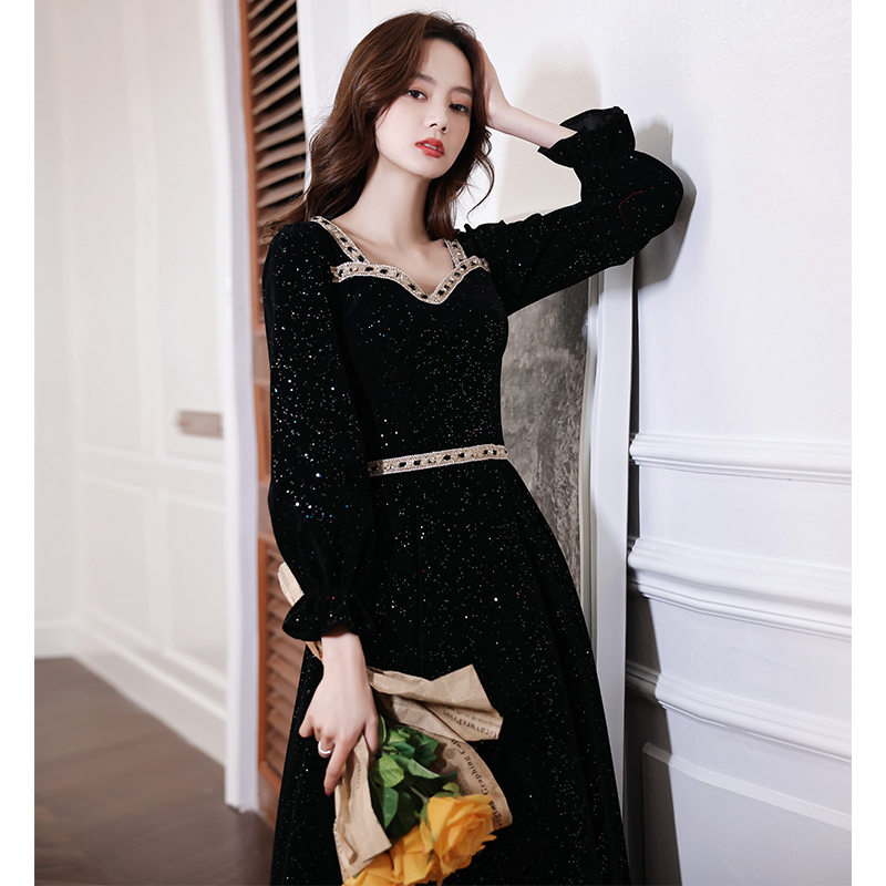ชุดราตรี ชุดราตรีสวยหรู แบบ ทันสมัย Evening dress