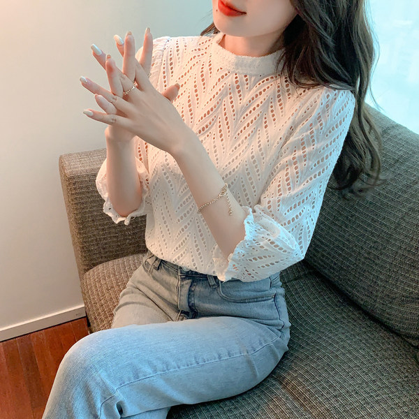 เสื้อลูกไม้ แขนสั้น