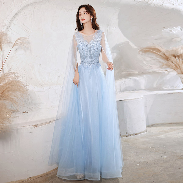 ชุดราตรี ชุดราตรีสวยหรู แบบ ทันสมัย Evening dress