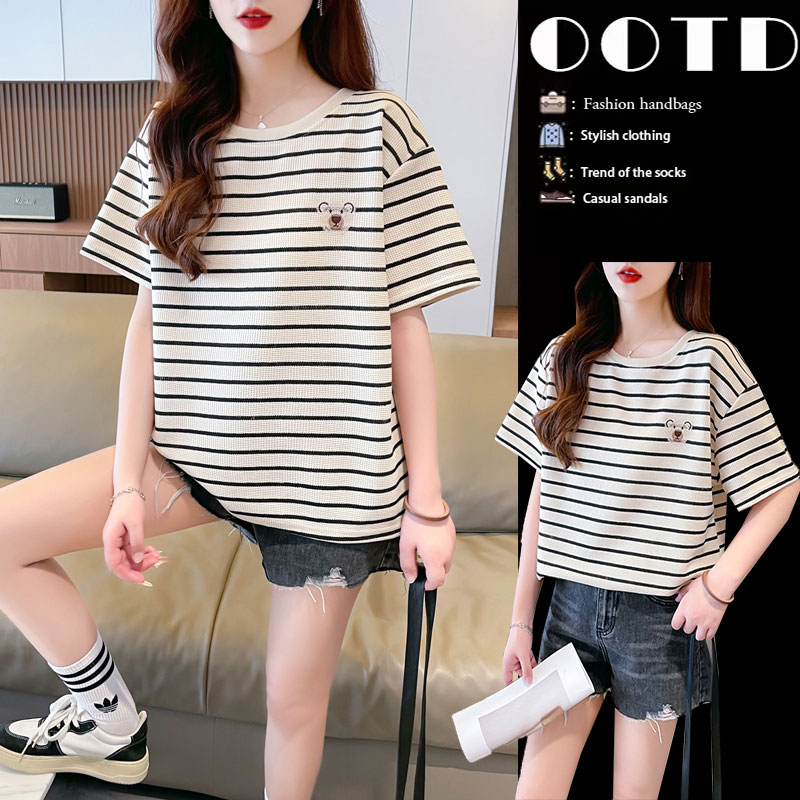 เสื้อยืดคนอ้วนแบบโอเวอร์ไซส์แบบ ulzzang fashion สนใจทักแชท