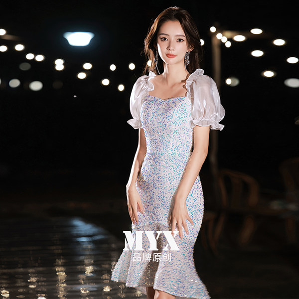 ชุดราตรี ชุดราตรีสวยหรู แบบ ทันสมัย Evening dress