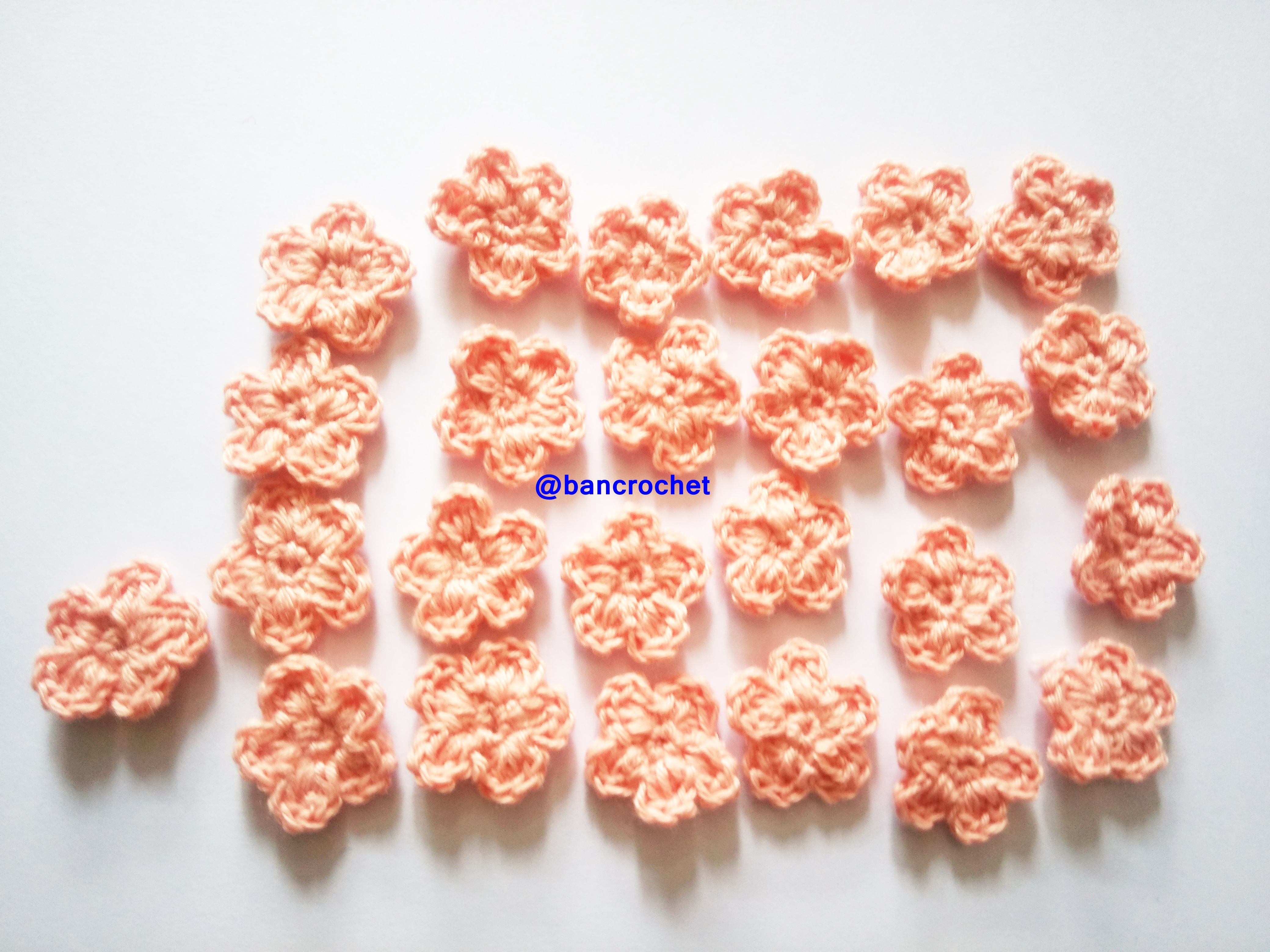 Bancrochet ดอกไม้ถักโครเชต์ crochet flowers โอรส 1.5 cm