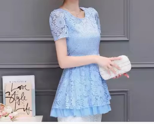 เสื้อลูกไม้ ใส่ออกงาน แขนสั้น ด้านล่าง เป็นระบาย เก๋ ๆ เสื้อผ้าลูกไม้ สวย ๆ ใส่ไปงานแต่งงาน งานบุญ งานบวช 529575