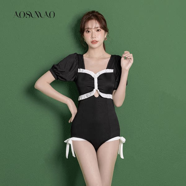 ชุดว่ายน้ำผู้หญิง ชุดว่ายน้ำน่ารัก Bikini ชุดไปทะเล