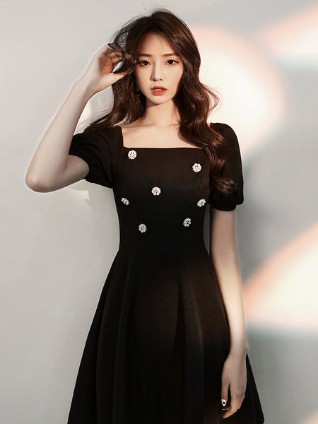 ชุดราตรี ชุดราตรีสวยหรู แบบ ทันสมัย Evening dress