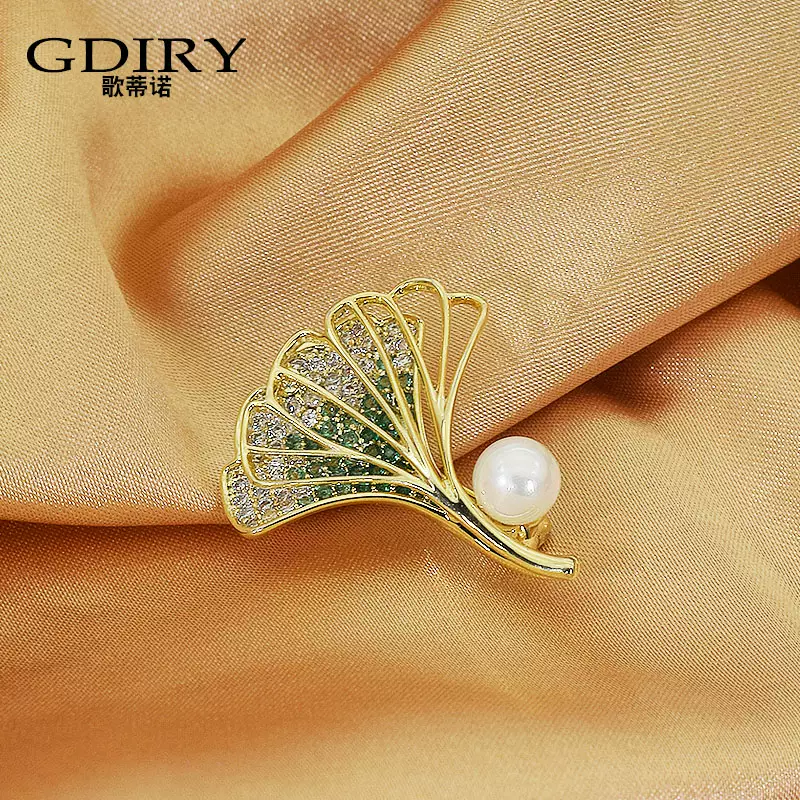 เข็มกลัด เข็มกลัดสวยๆ เข็มกลัดติดเสื้อ Brooch