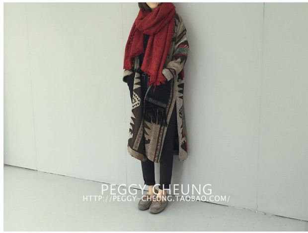 เสื้อคลุมกันหนาว ตัวยาว ผ้าทอเนื้อแน่นนุ่ม งานดีผ้าดีตามแบบเลยจ้า ใครชอบแนวนี้ต้องรีบจัดเลยจ้า