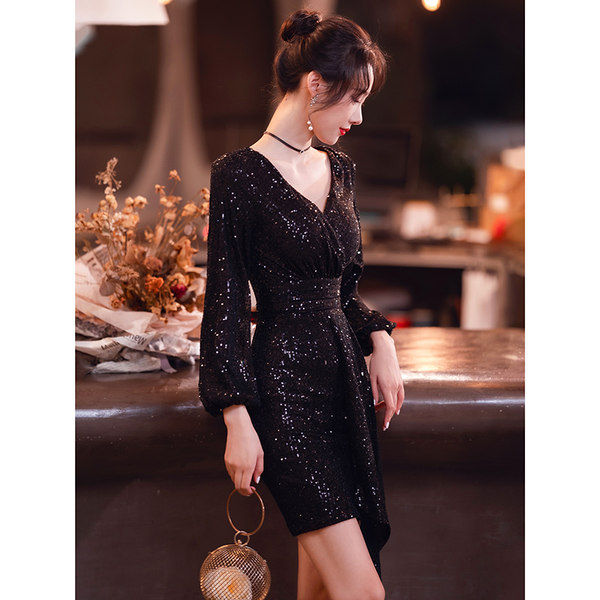 ชุดราตรี ชุดราตรีสวยหรู แบบ ทันสมัย Evening dress