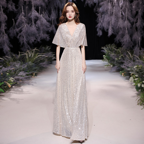 ชุดราตรี ชุดราตรีสวยหรู แบบ ทันสมัย Evening dress