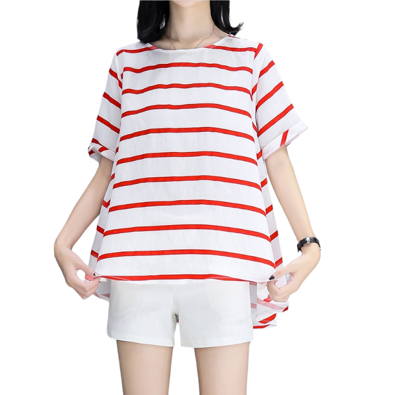 Blouse3767 เสื้อทรงปล่อยหน้าสั้นหลังยาว ผ้าโพลีลายริ้วเนื้อดีหนามีน้ำหนักทิ้งตัว ผ้าเนื้อดีทรงใส่ฟรีไซส์ใส่สบาย งานสวยแมทช์กับอะไรก็เข้า