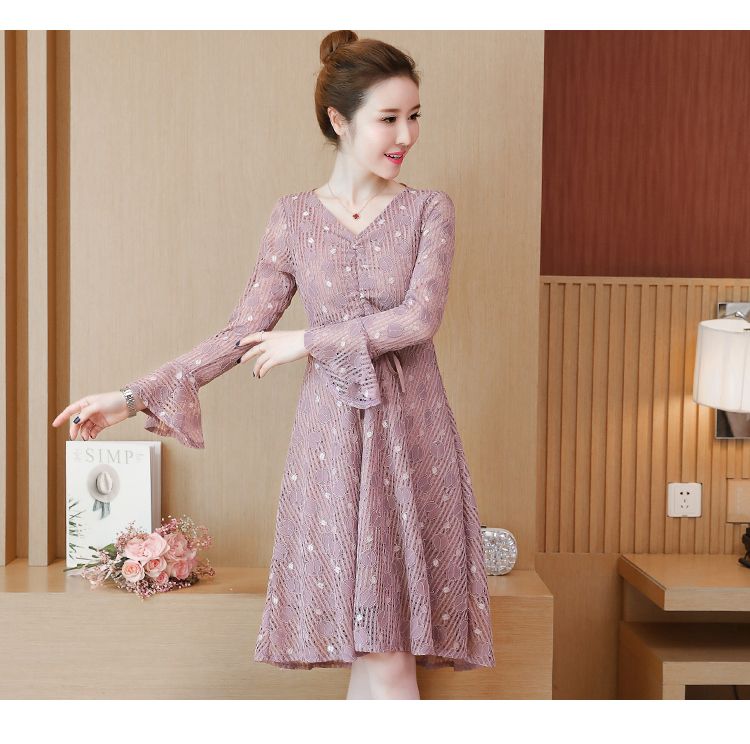 Dress4503 เดรสยาวลูกไม้ทรงสวย แขนยาวแต่งระบาย มีเชือกรูดกลางอกเก๋ๆ ดูมีดีเทล ผ้าลูกไม้เนื้อดีหนาสวยเกรดพรีเมียม งานดีผ้าสวยเหมือนราคาหลักพัน