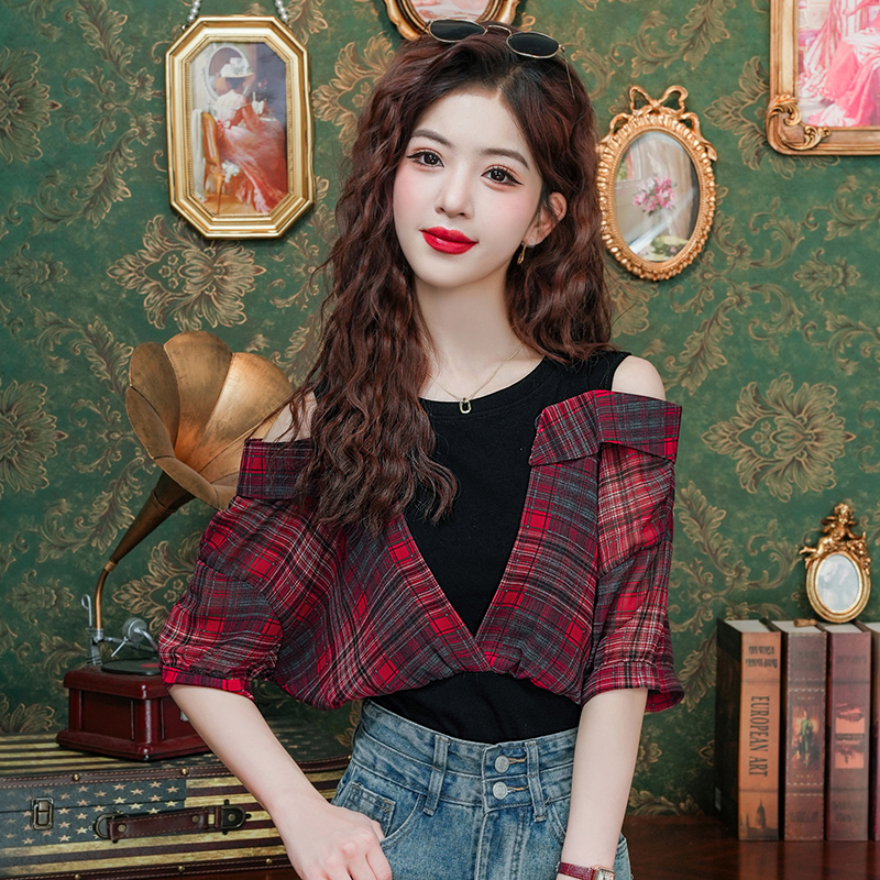 เสื้อเชิ้ตผู้หญิงใส่ทํางาน 390 บาทต่อชิ้น ฟรีค่าจัดส่ง