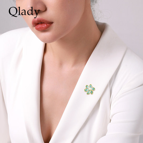 เข็มกลัด เข็มกลัดสวยๆ เข็มกลัดติดเสื้อ Brooch