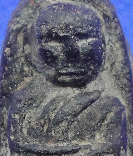 หลวงปู่ทวดพระรอดหน้าใหญ่